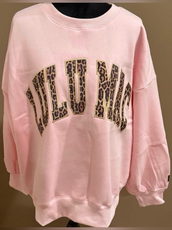 Tops - LULU MAC Pink Leopard Print Logo Sweatshirt Size XXL NWT